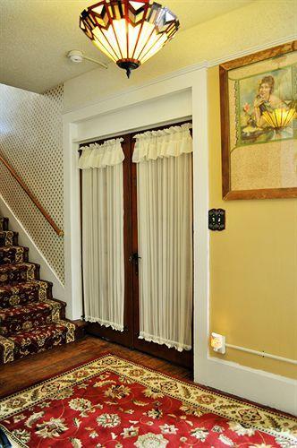 Victorian Inn & Carriage House جاردينر المظهر الخارجي الصورة