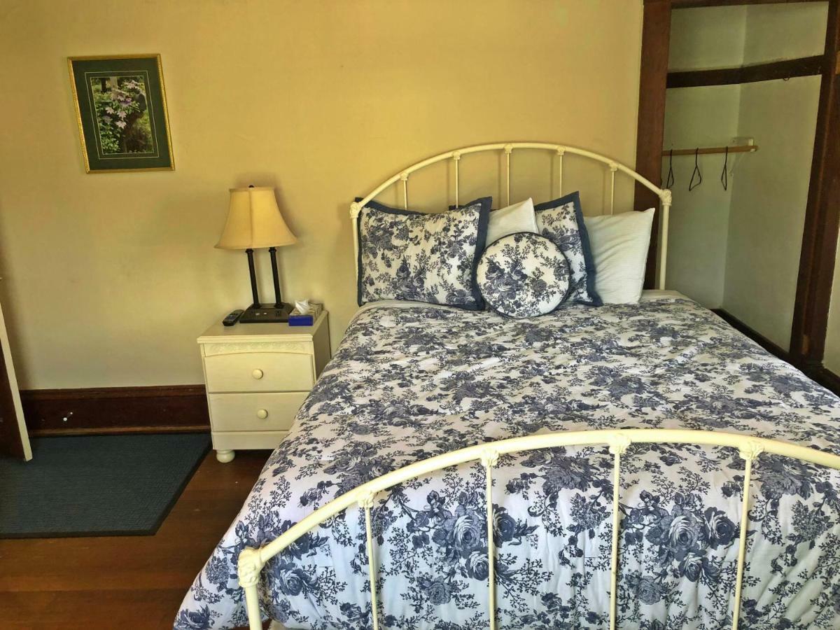 Victorian Inn & Carriage House جاردينر المظهر الخارجي الصورة